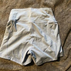 Fleo - blue - true high contour